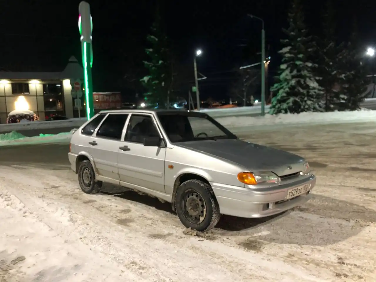 ВАЗ 2114 2011 года с пробегом 160 тыс. км