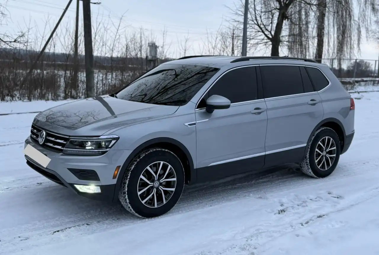 Volkswagen Tiguan 2020, пробег 91 тыс. км, бензин 2.0, автомат, полный привод - Легковые автомобили (Авто) в Уфа