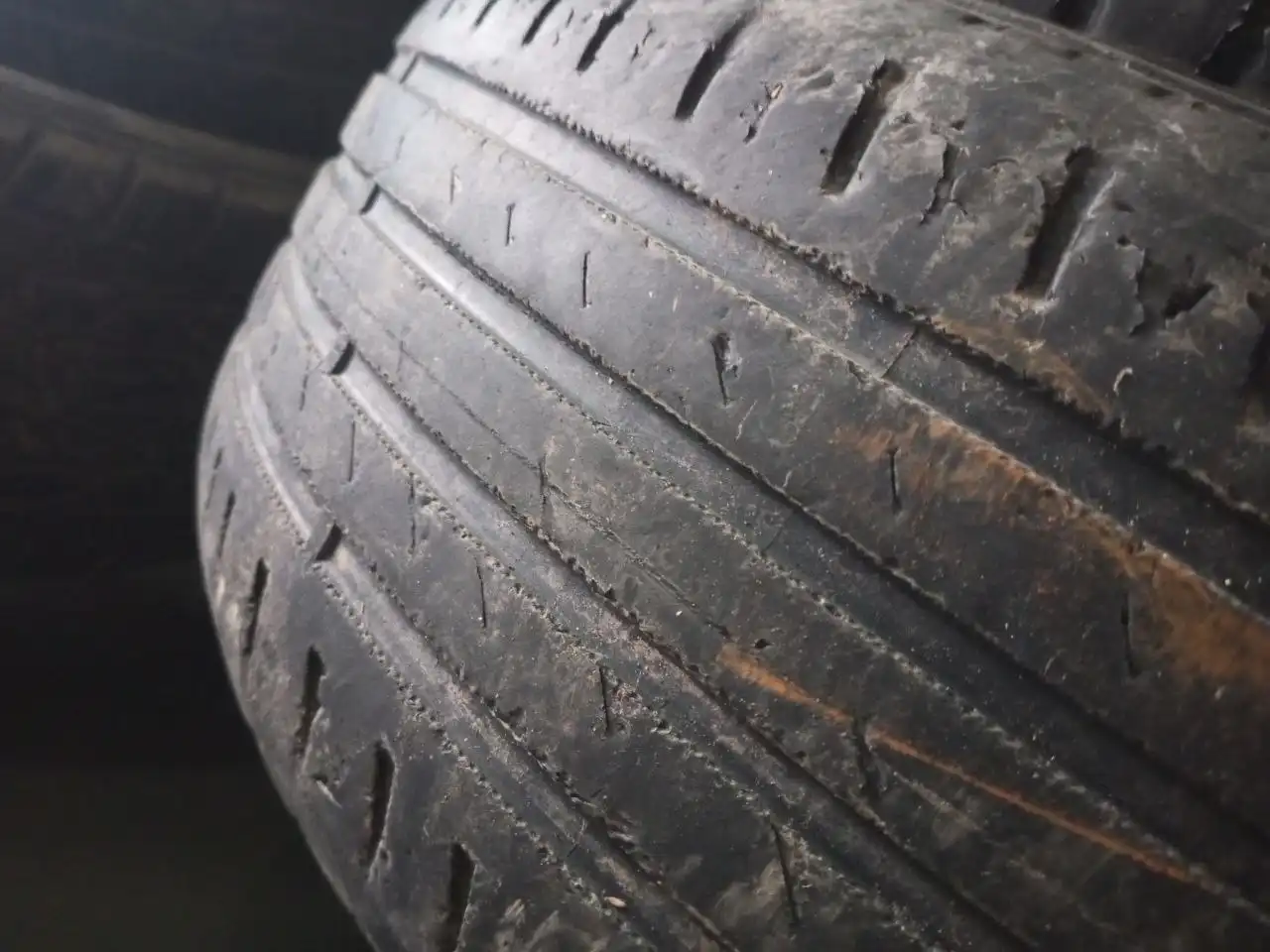 Продажа двух резин Nokian 205/60 R16 2020 года - Шины и диски (Авто) в Уфа