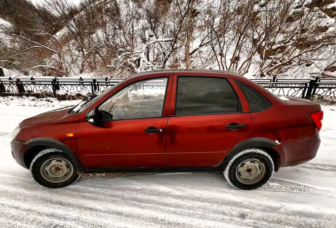 Продам Лада Гранта 2012 года - Легковые автомобили (Авто) в Уфа