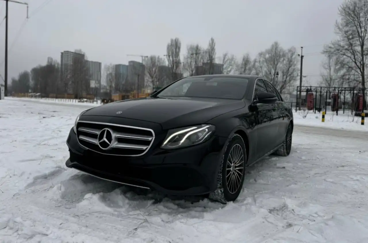 Mercedes-Benz E-Class 2018 (W213) Дизель 2.0 автомат - Легковые автомобили (Авто) в Уфа