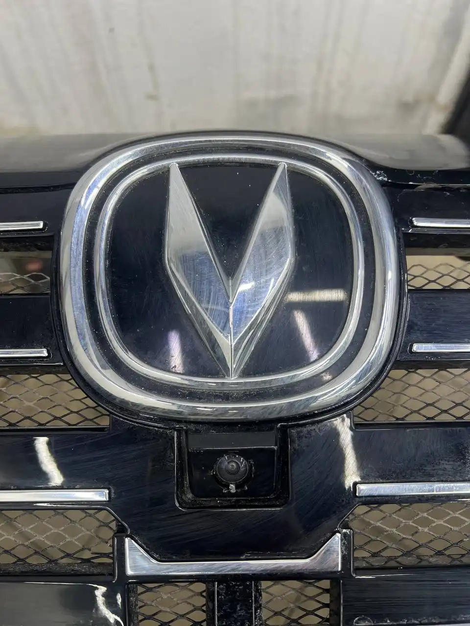 Бампер на Changan UNI-K оригинал состояние 9/10 - Кузовные запчасти (Запчасти) в Уфа