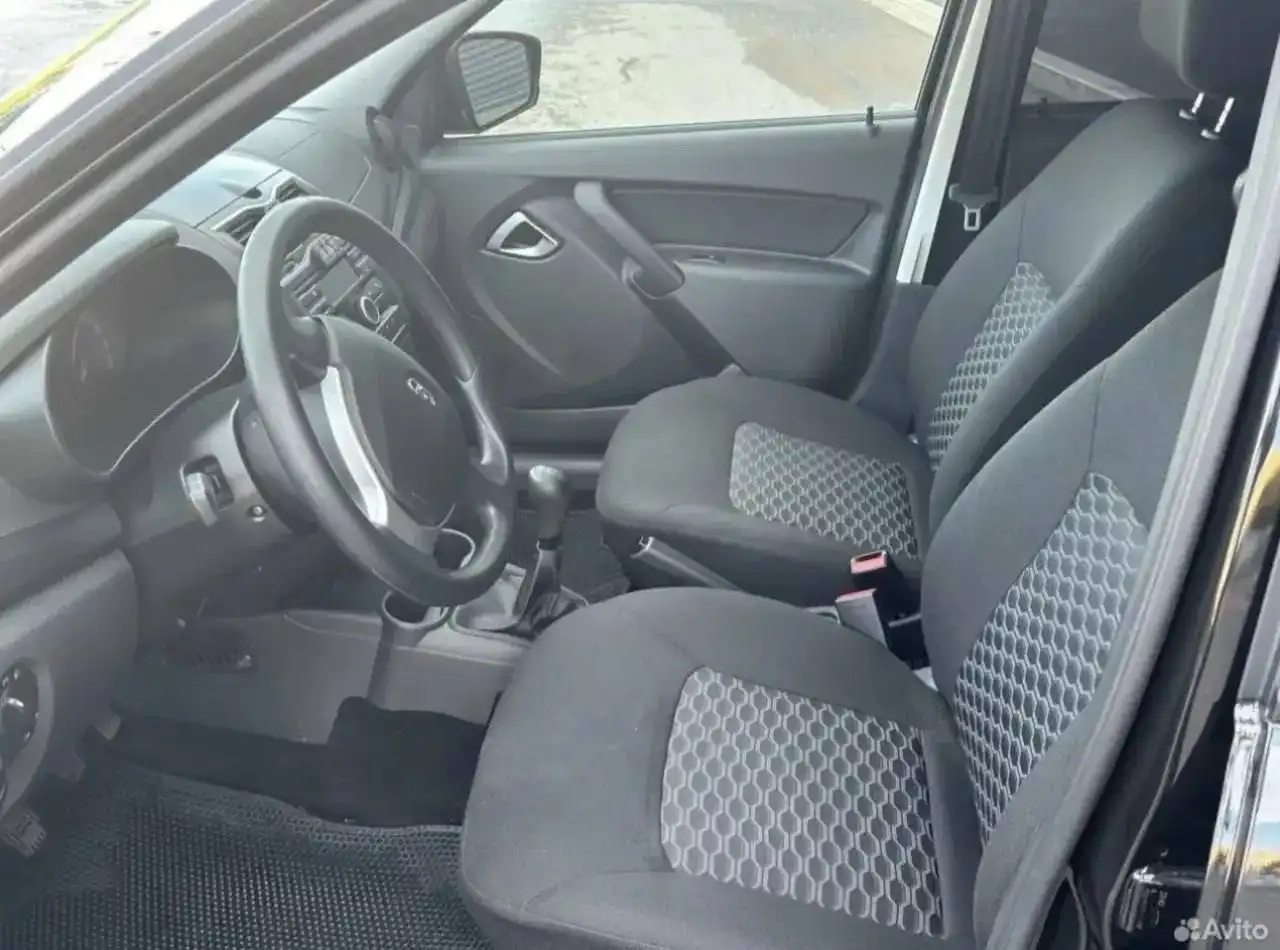 Продажа автомобиля 2023 года с пробегом 30 тыс. км - Авто в Уфа