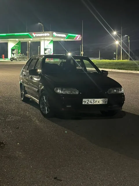Продам ВАЗ 2114 2011 года с пробегом 200 тыс. км - Легковые автомобили в Уфа