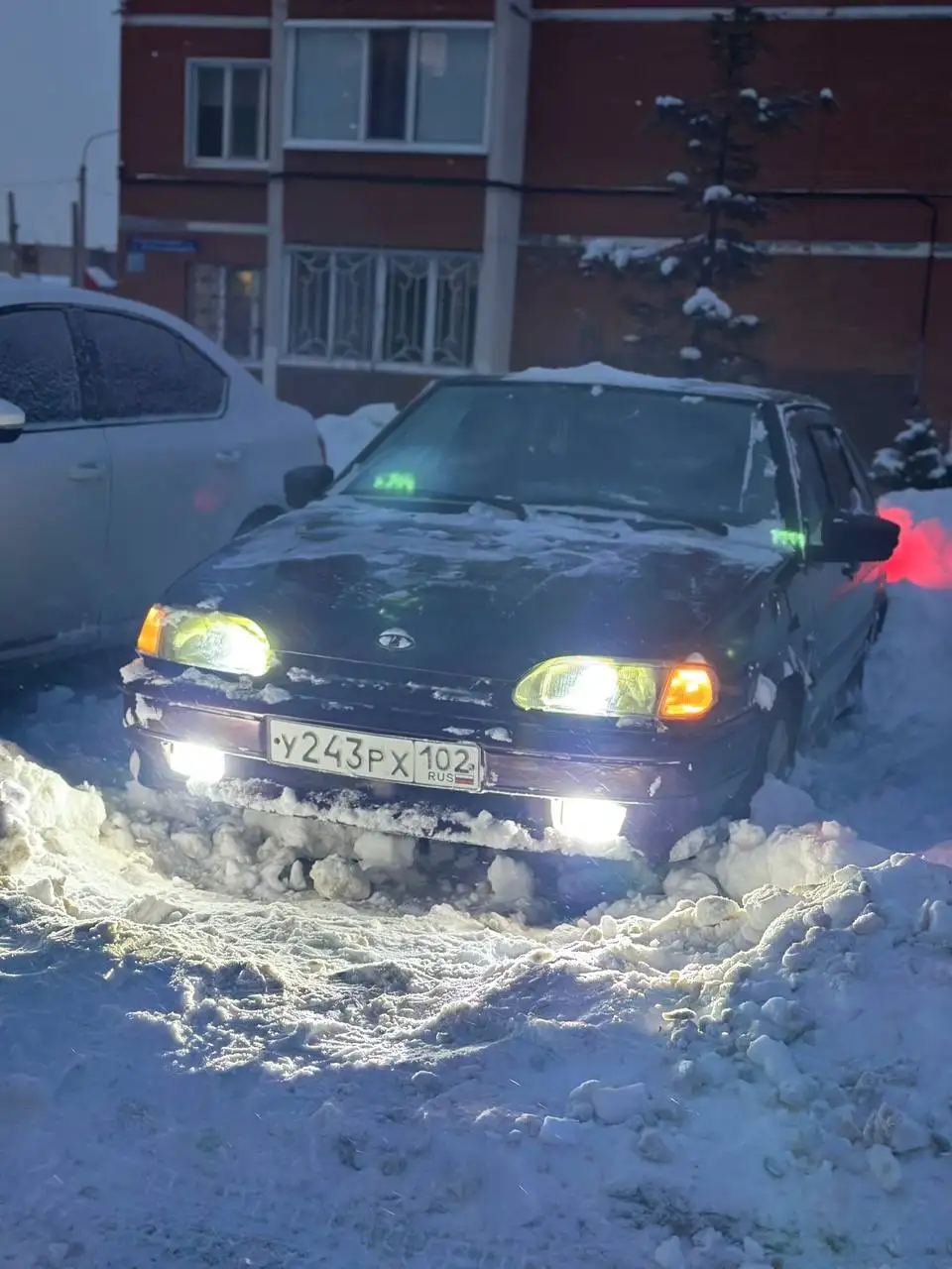 Продам ВАЗ 2114 2011 года с пробегом 200 тыс. км - Легковые автомобили (Авто) в Уфа