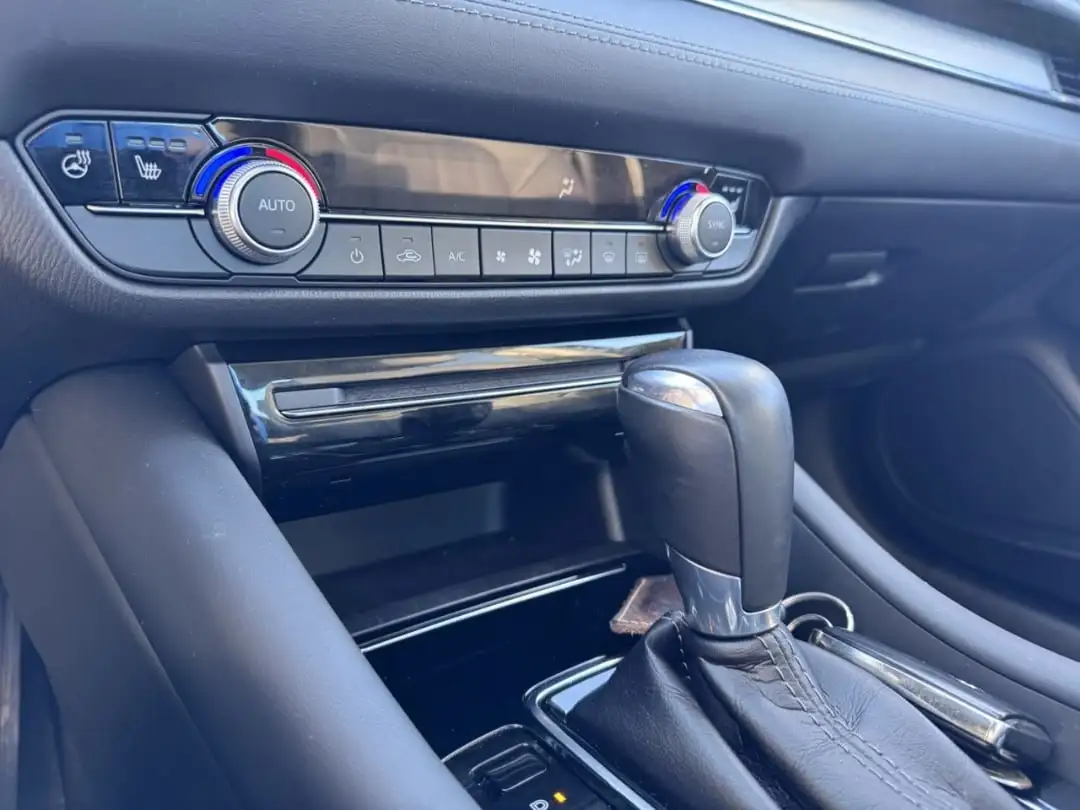 Продам Mazda 6 2021 года - Легковые автомобили (Авто) в Уфа