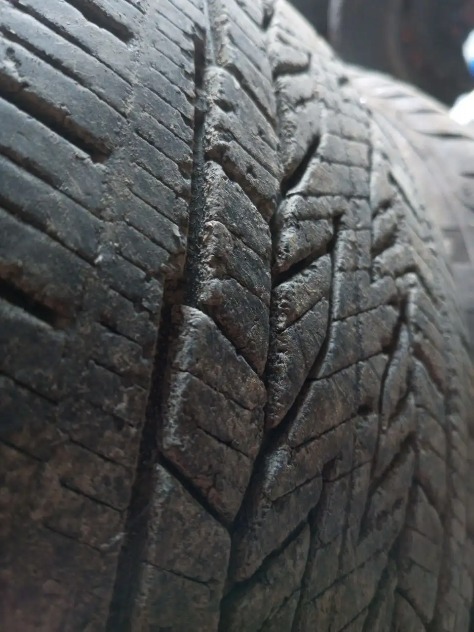 Летняя резина 215/50 R17 в Уфе - Шины и диски (Авто) в Уфа