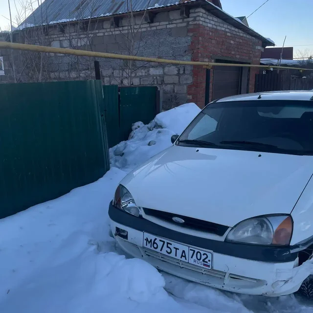 Ford Fiesta 2000 года в Уфе - Авто в Уфа