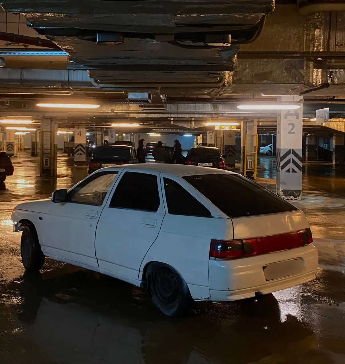 Продажа автомобиля ВАЗ 2104 2001 года - Легковые автомобили (Авто) в Неизвестно