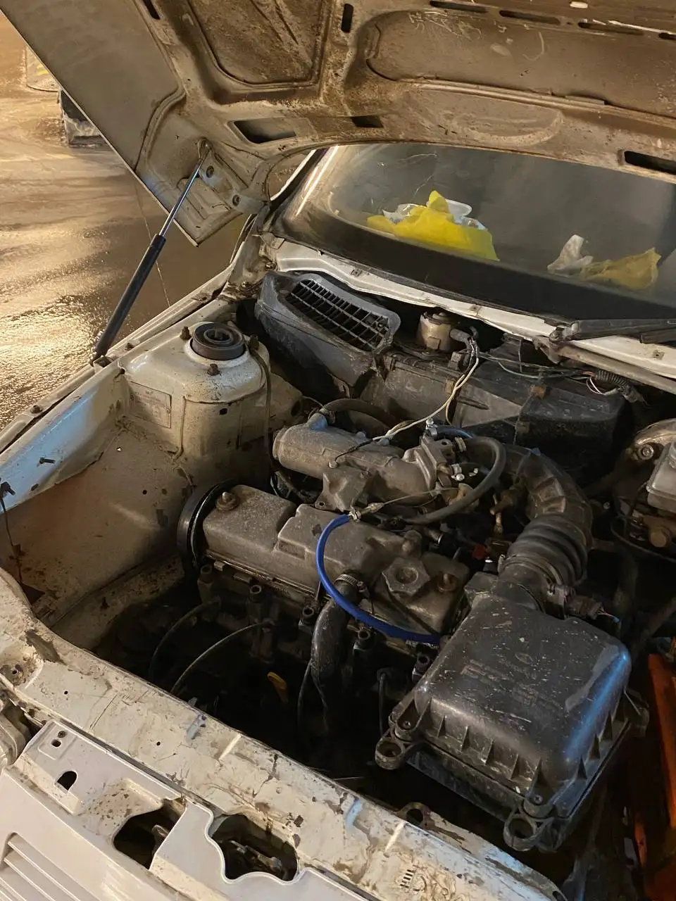 Продажа автомобиля ВАЗ 2104 2001 года - Легковые автомобили (Авто) в Неизвестно