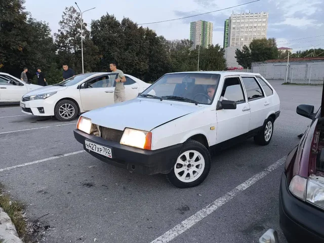 Продается ВАЗ 2109 1998 года - ВАЗ-2115 в Уфа