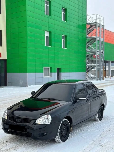 Продажа Лада Приора 2013 года - Внедорожники в Туймазы