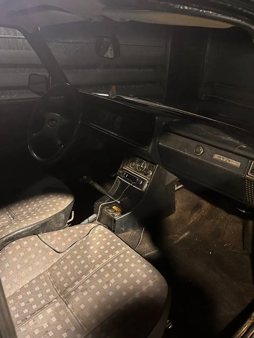 Продается ВАЗ 2107 2004 года - Легковые автомобили (Авто) в Уфа