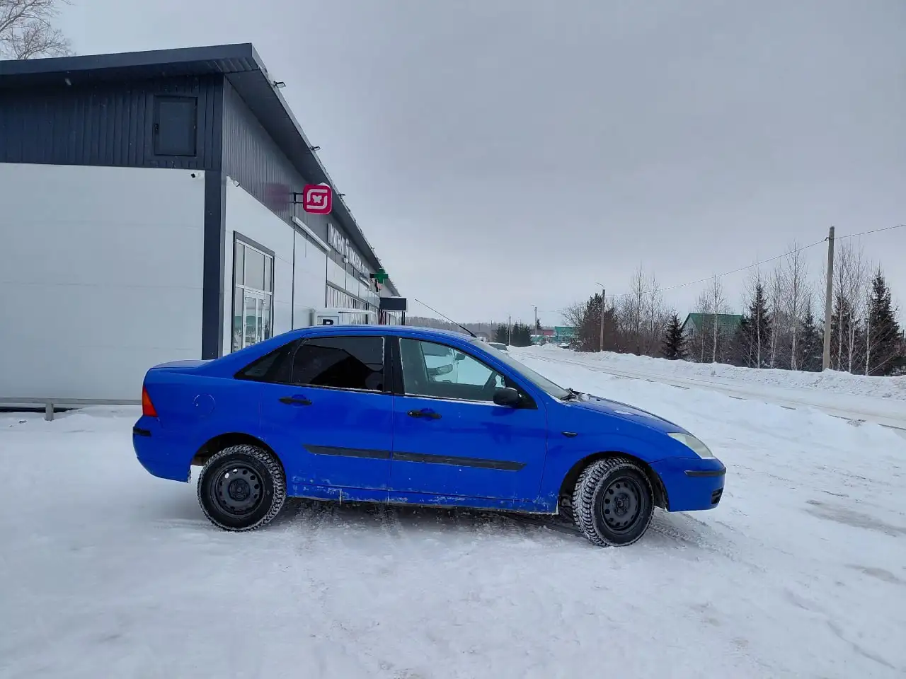 Ford Focus 2003 года - Авто в Неизвестно
