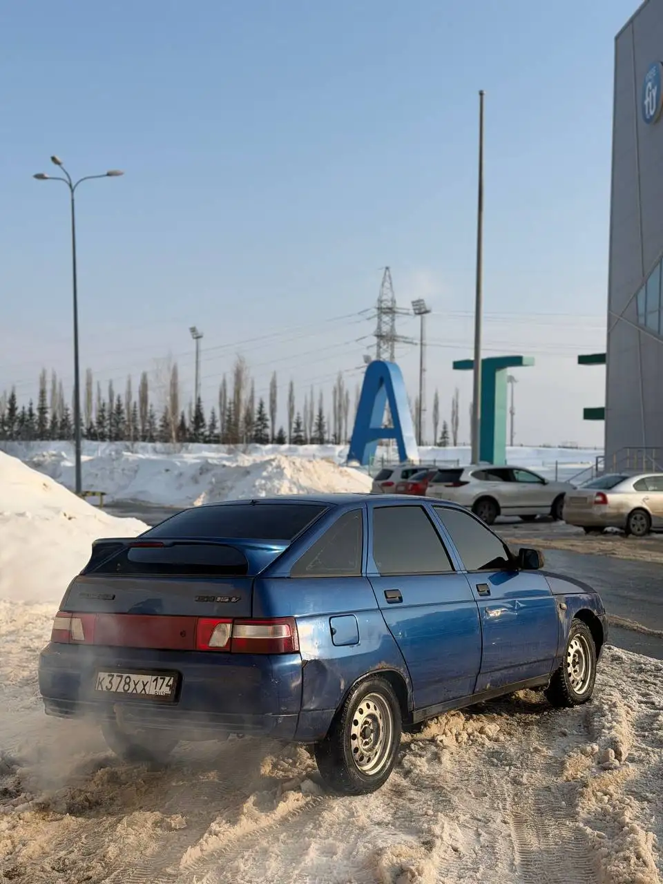 ВАЗ 2112 2008 года с коробкой и генератором, обмен/продажа - Авто в Неизвестно