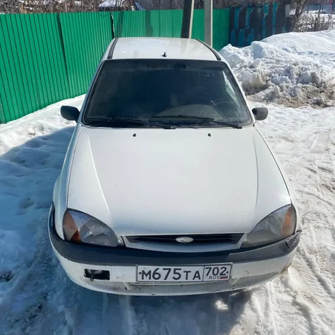 Продажа американской восьмерки на инжекторе - Авто в Неизвестно