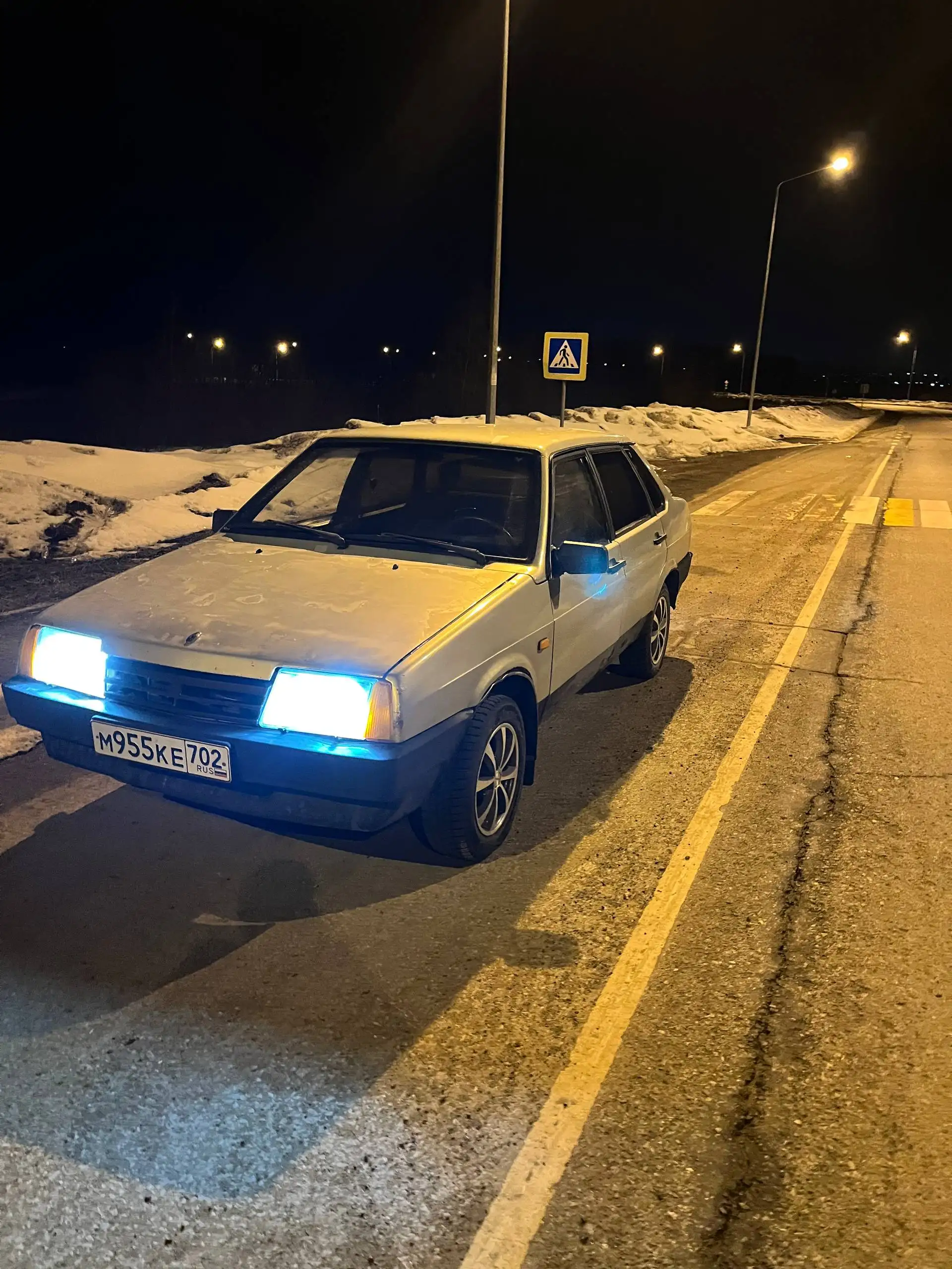 Продажа автомобиля с идеальным состоянием кузова и двигателем 5+ - Авто в Неизвестно