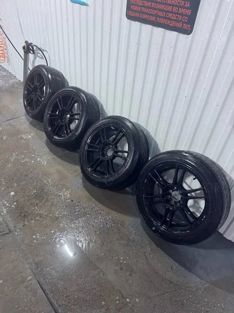 Комплект летних колес на ВАЗ R16 - Авто в Неизвестно