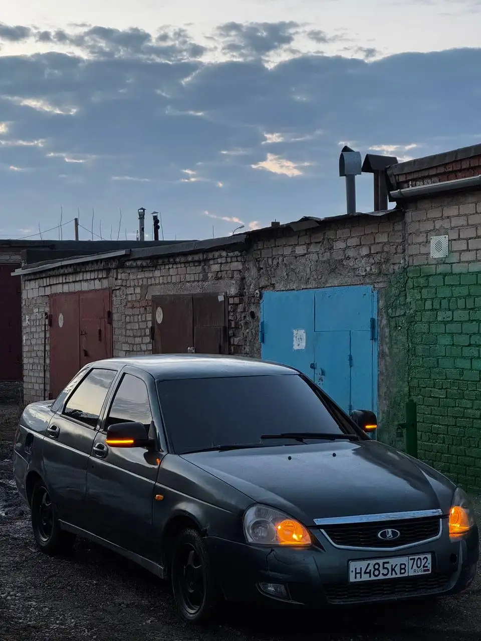 Продажа автомобилей Лада Приора, ВАЗ и Volkswagen Passat - Авто в Неизвестно