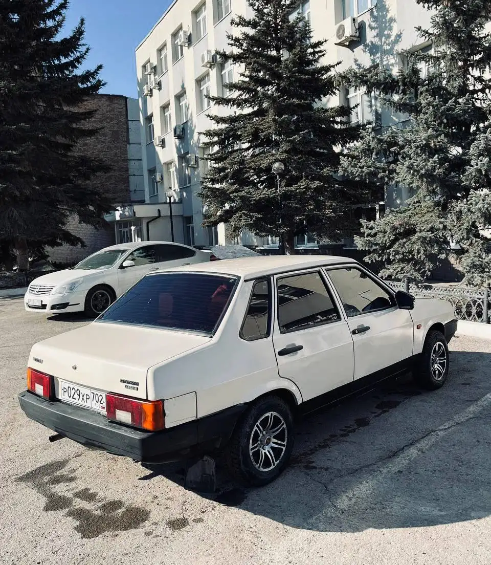 Продам ВАЗ 21099 1996 года - Легковые автомобили (Авто) в Уфа