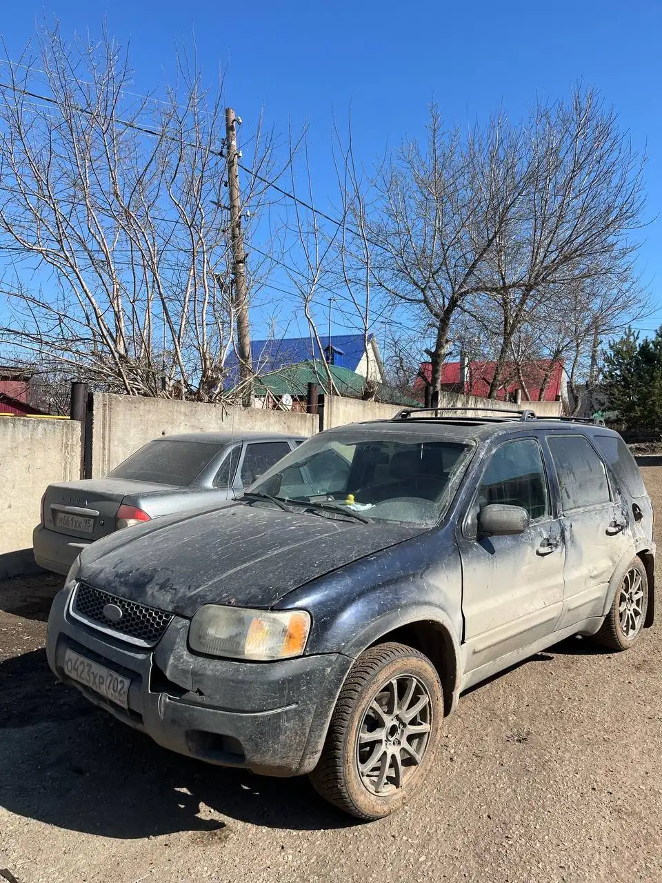 Продажа Ford Escape - Внедорожник (Авто) в Неизвестно