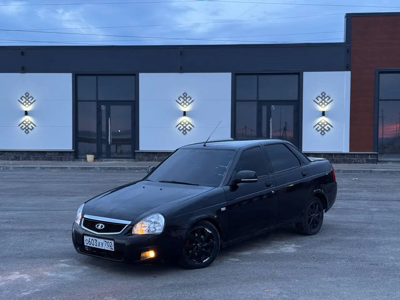 Продажа автомобиля Lada Priora с тюнингом - Легковые автомобили (Авто) в Неизвестно