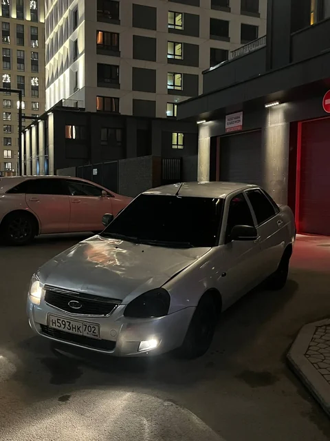 LADA 2170 Приора 2009г люкс комплектация - Легковые автомобили в Неизвестно
