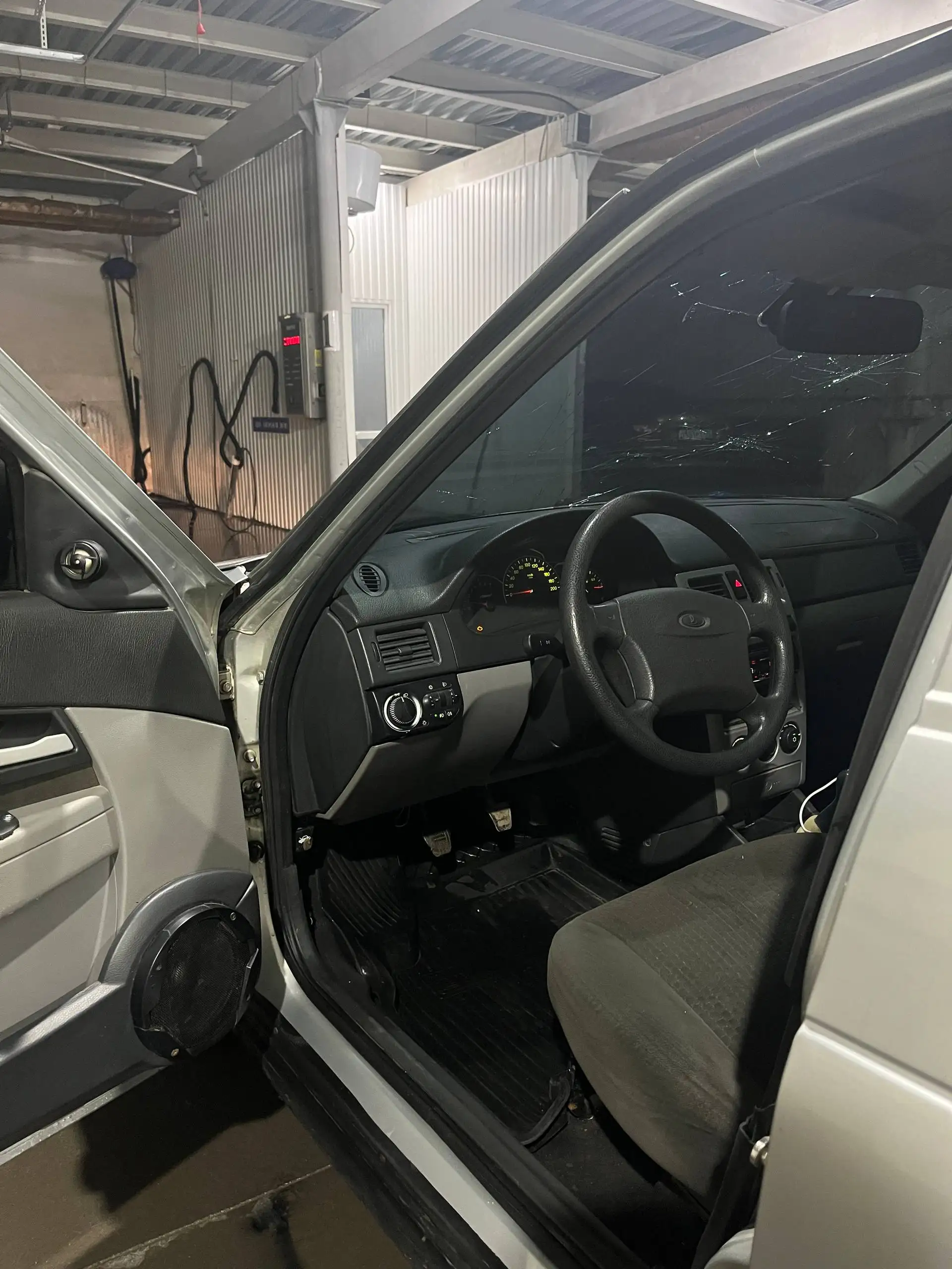 Продажа LADA 2170 (Приора) 2009 года - Легковые автомобили (Авто) в Неизвестно