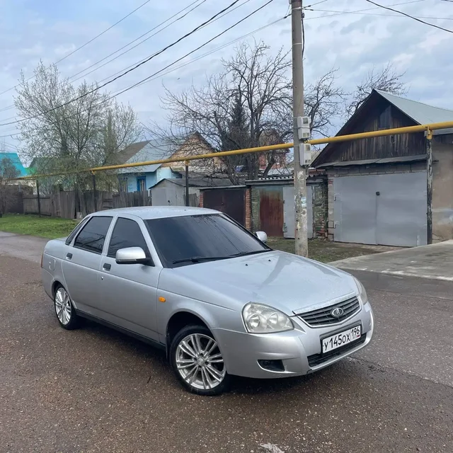 Продается Лада Приора 2011 года - Легковые автомобили в Неизвестно