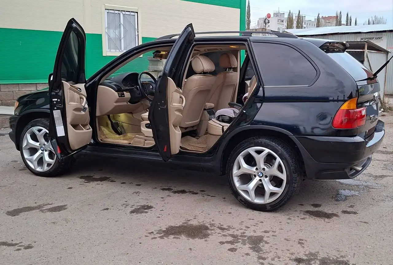 Продажа автомобиля X5 2001 года - Легковые автомобили (Авто) в Неизвестно