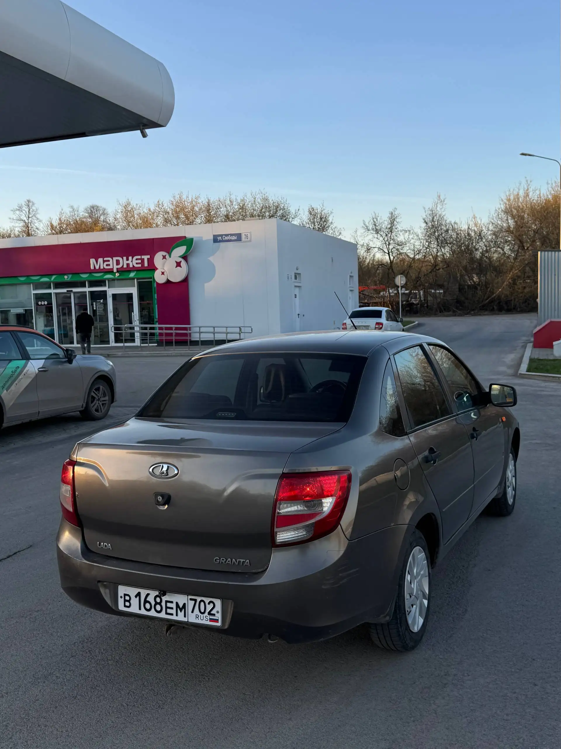 Продажа Лада Гранта 2014 года с автоматом - Легковые автомобили (Авто) в Уфа