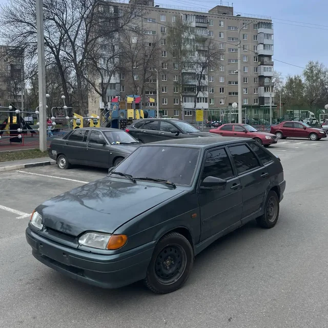 Продается ВАЗ 2114 2010 года - Легковые автомобили в Неизвестно