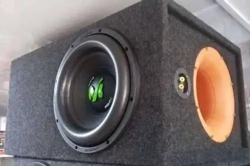 Куплю саб с моноблоком - Автомагнитолы и колонки (Авто) в Уфа