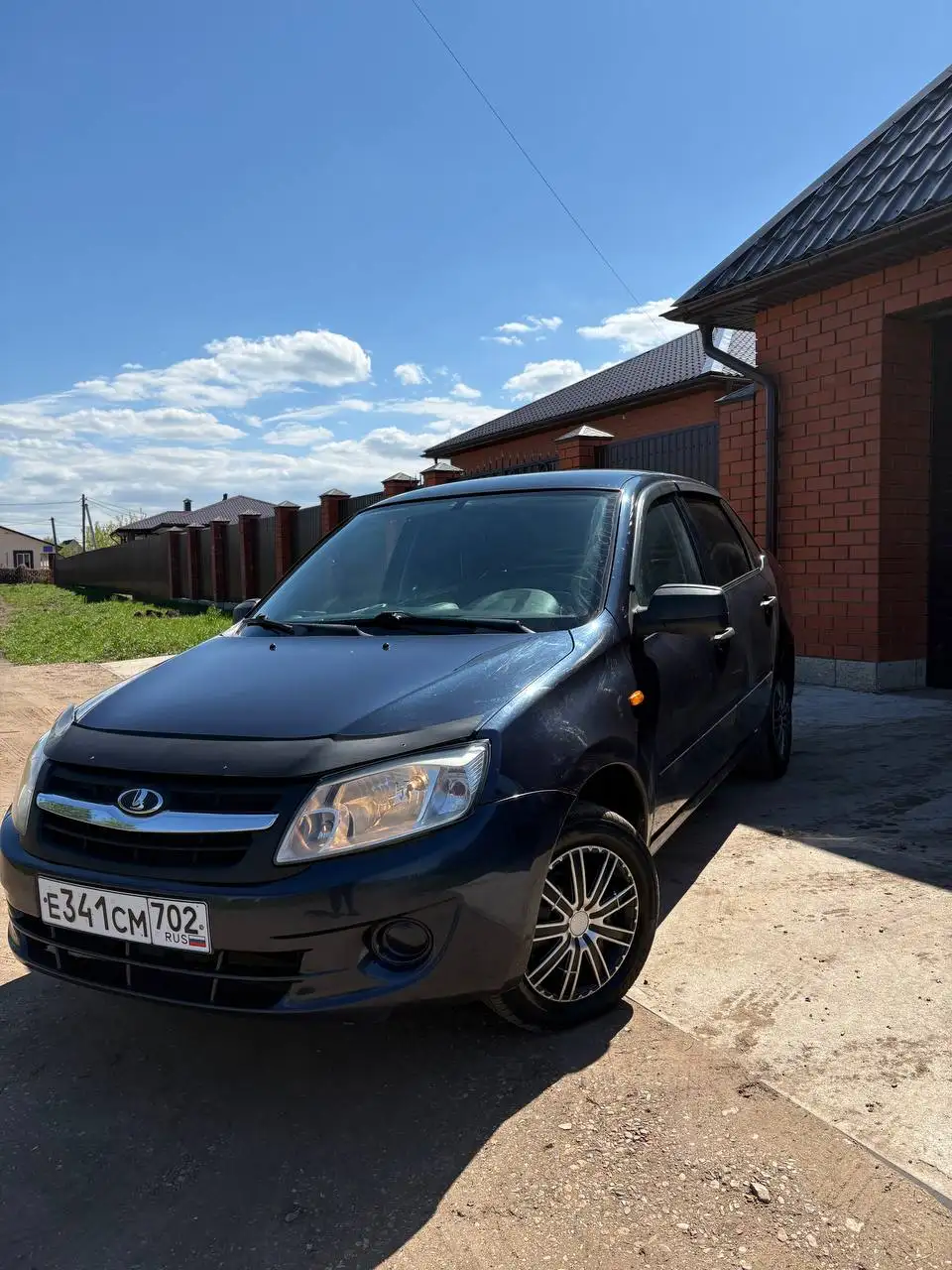 Lada Granta 2013 - Легковые автомобили (Авто) в Неизвестно