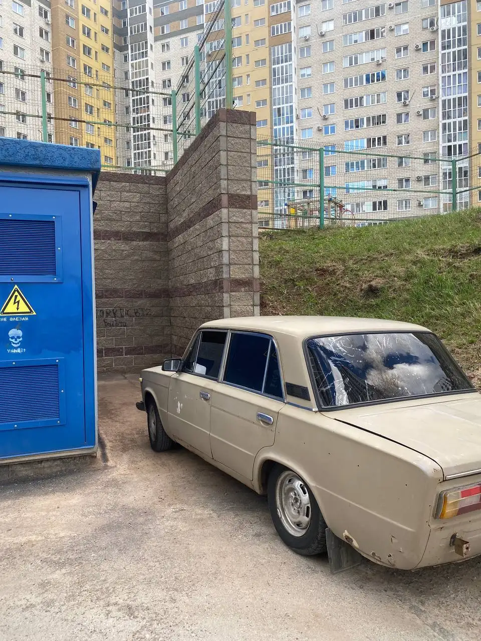Автомобиль 1994 года - Авто в Неизвестно