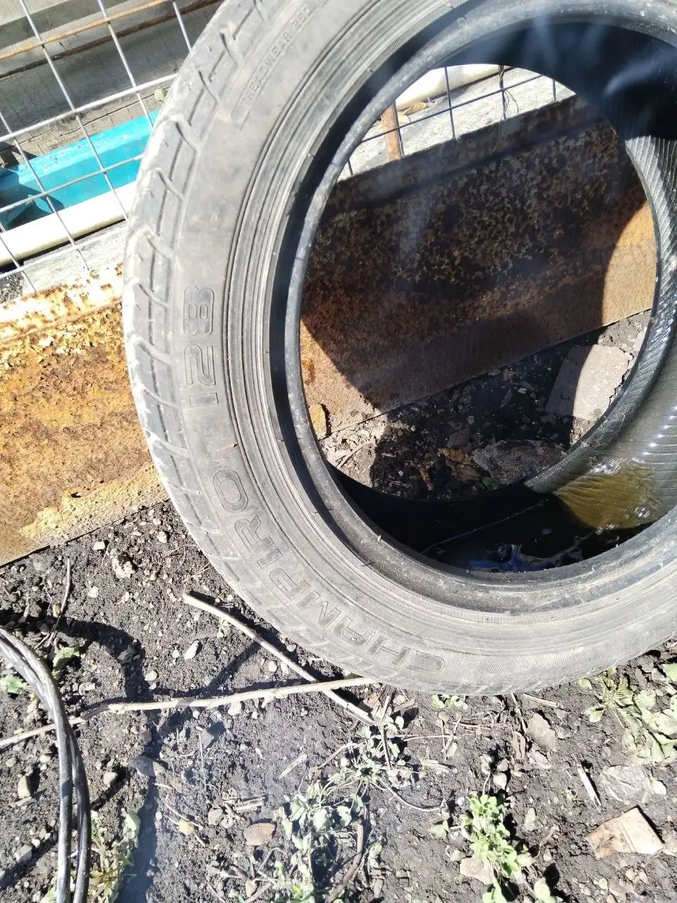 Шины 195/55 R15 б/у - Шины (Авто) в Неизвестно