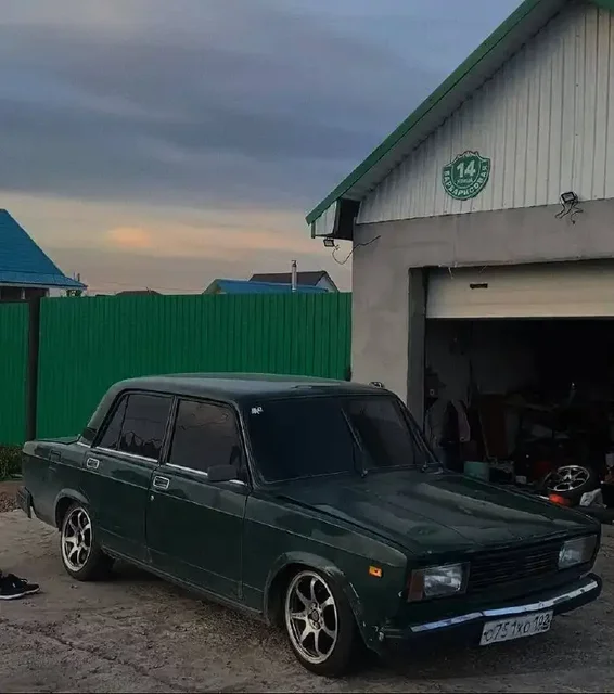 ВАЗ 2105-3 Рива - Авто в Москва
