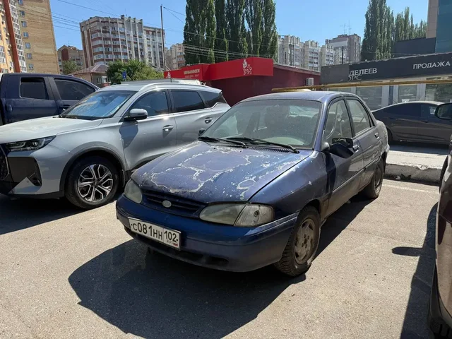 Kia Avella 1997 - Шины и диски в Неизвестно