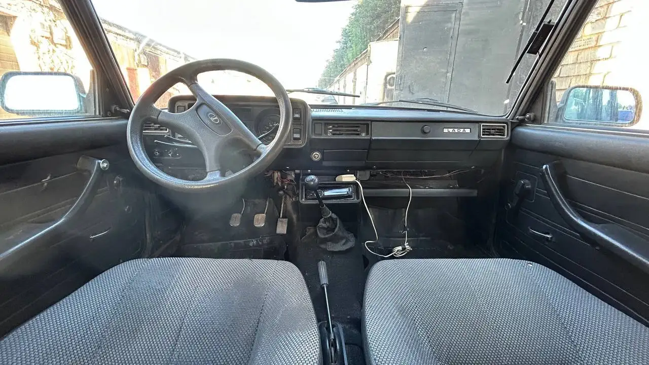 Шевроле Нива 2009 года, пробег 77 тыс. км, состояние - Легковые автомобили (Авто) в Неизвестно