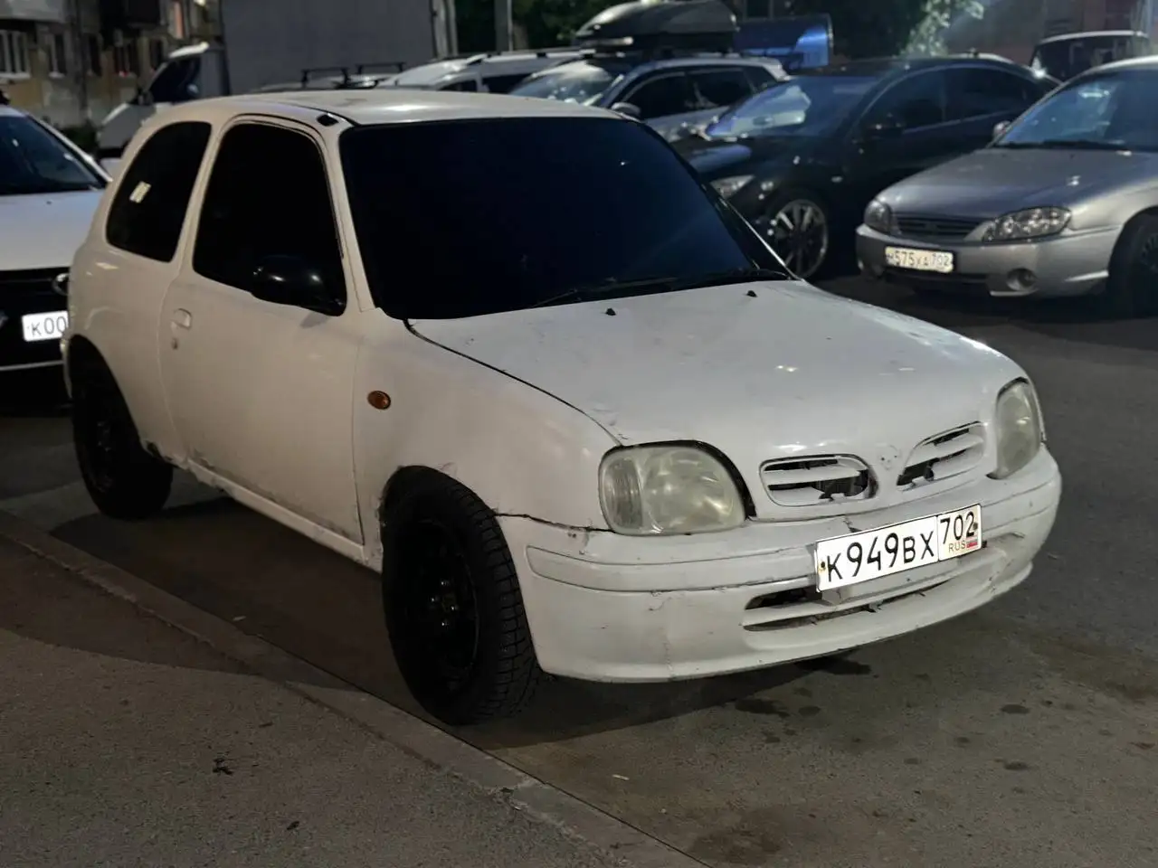Ниссан Марч - Легковые автомобили (Авто) в Неизвестно