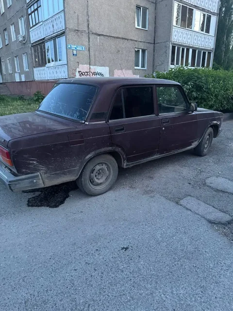 Продажа автомобиля - Шины и диски в Неизвестно