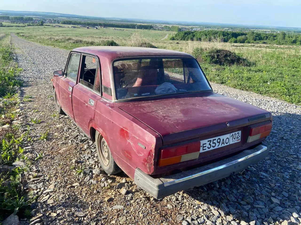 Жига дрыга 2002 года: на ходу, карбюратор, красный салон - Легковые автомобили (Авто) в Неизвестно
