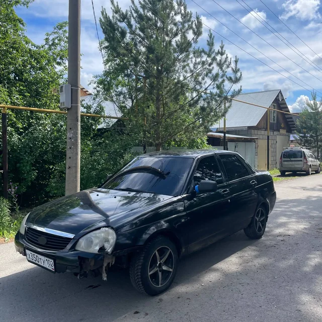 Приора 2010 года - Hyundai Santa Fe в Неизвестно