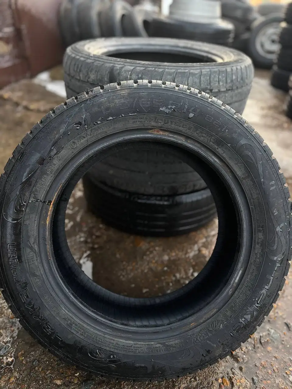 Продажа шин Nokian 175/65 R14 - Шины и диски (Авто) в Неизвестно