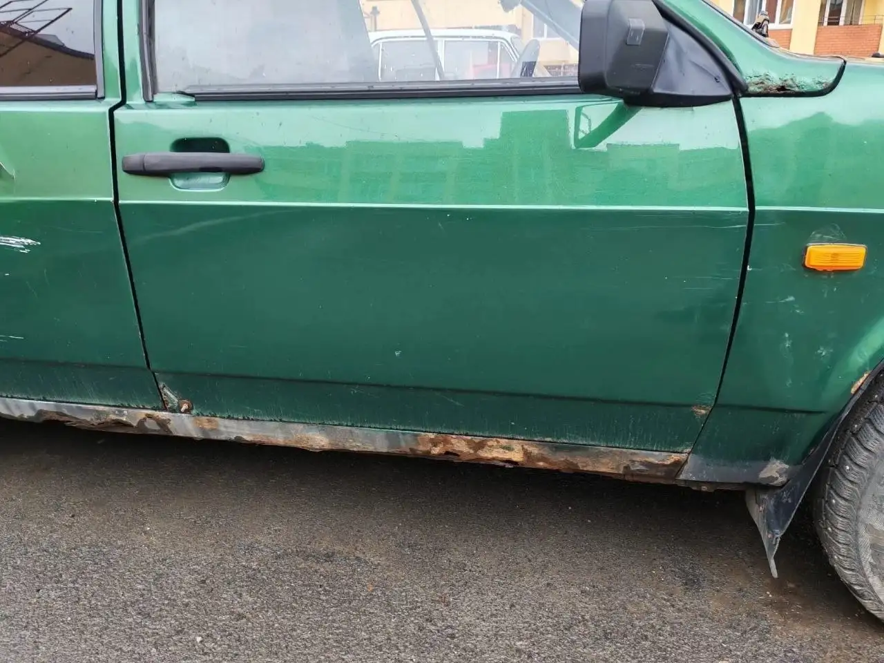 Продажа автомобиля 2000 года - Авто в Зубово