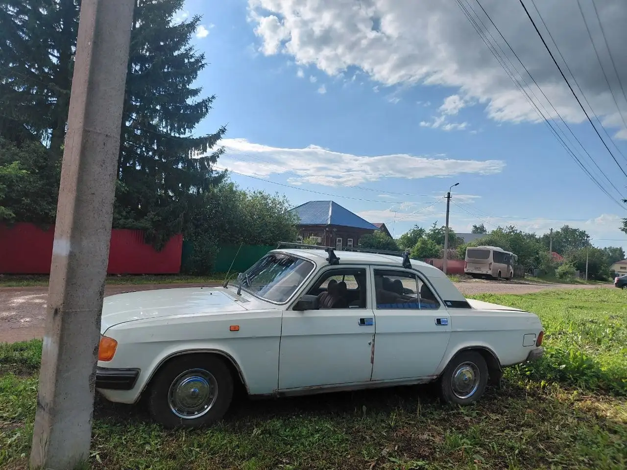 Волга 1996 - Легковые автомобили (Авто) в Неизвестно