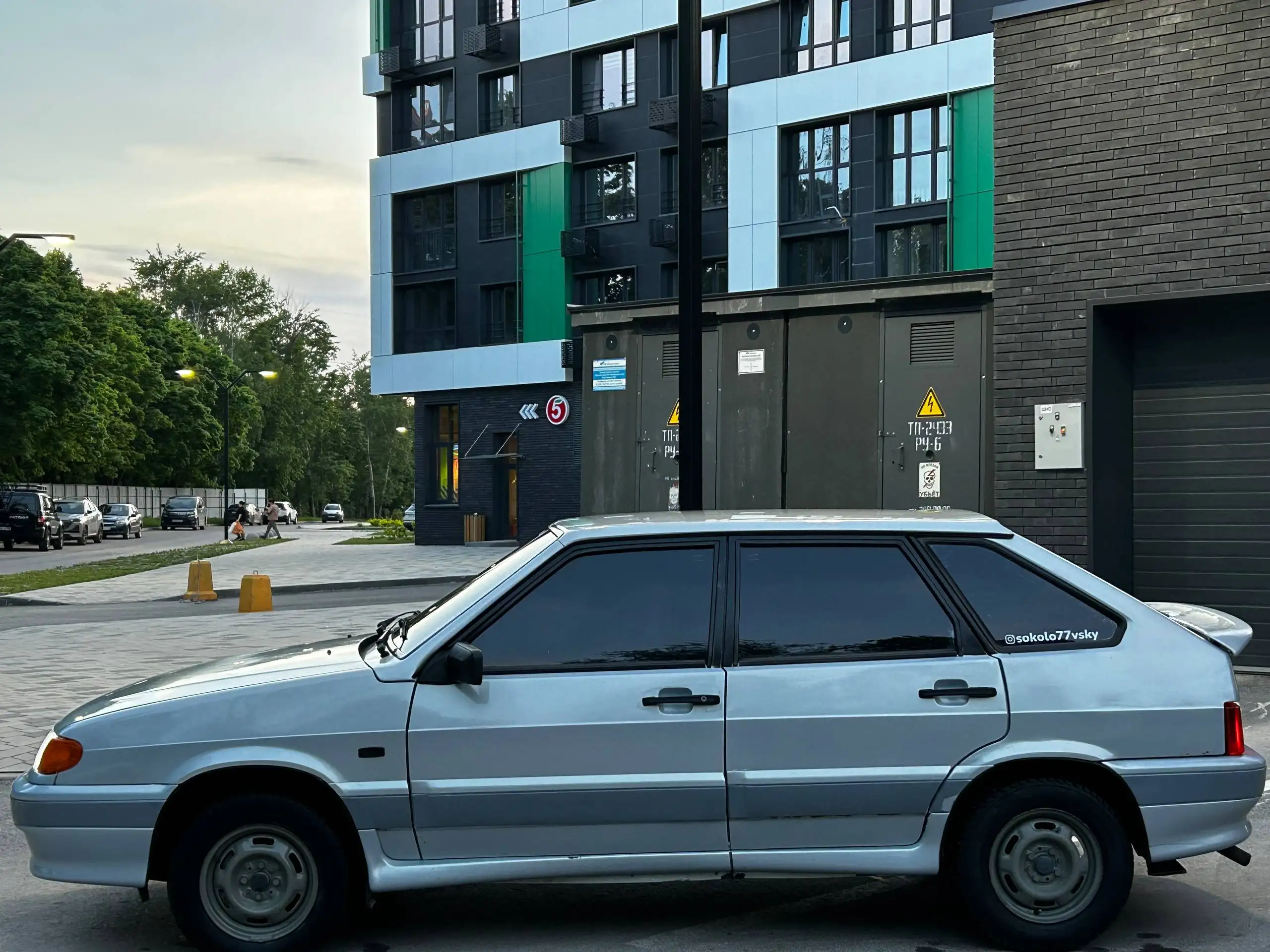 ВАЗ 2114 2004 года, отличное состояние, без вложений - Легковые автомобили (Авто) в Неизвестно