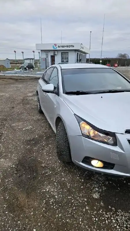 Chevrolet Cruze 2012 - Авто в Неизвестно