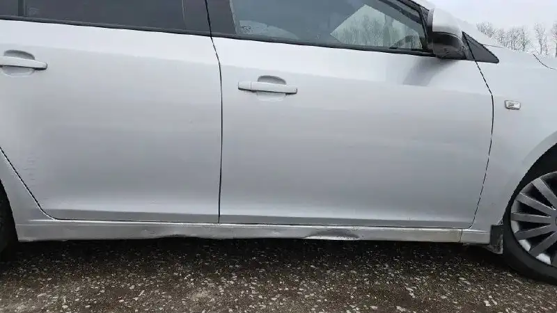 Chevrolet Cruze 2012 - Авто в Неизвестно