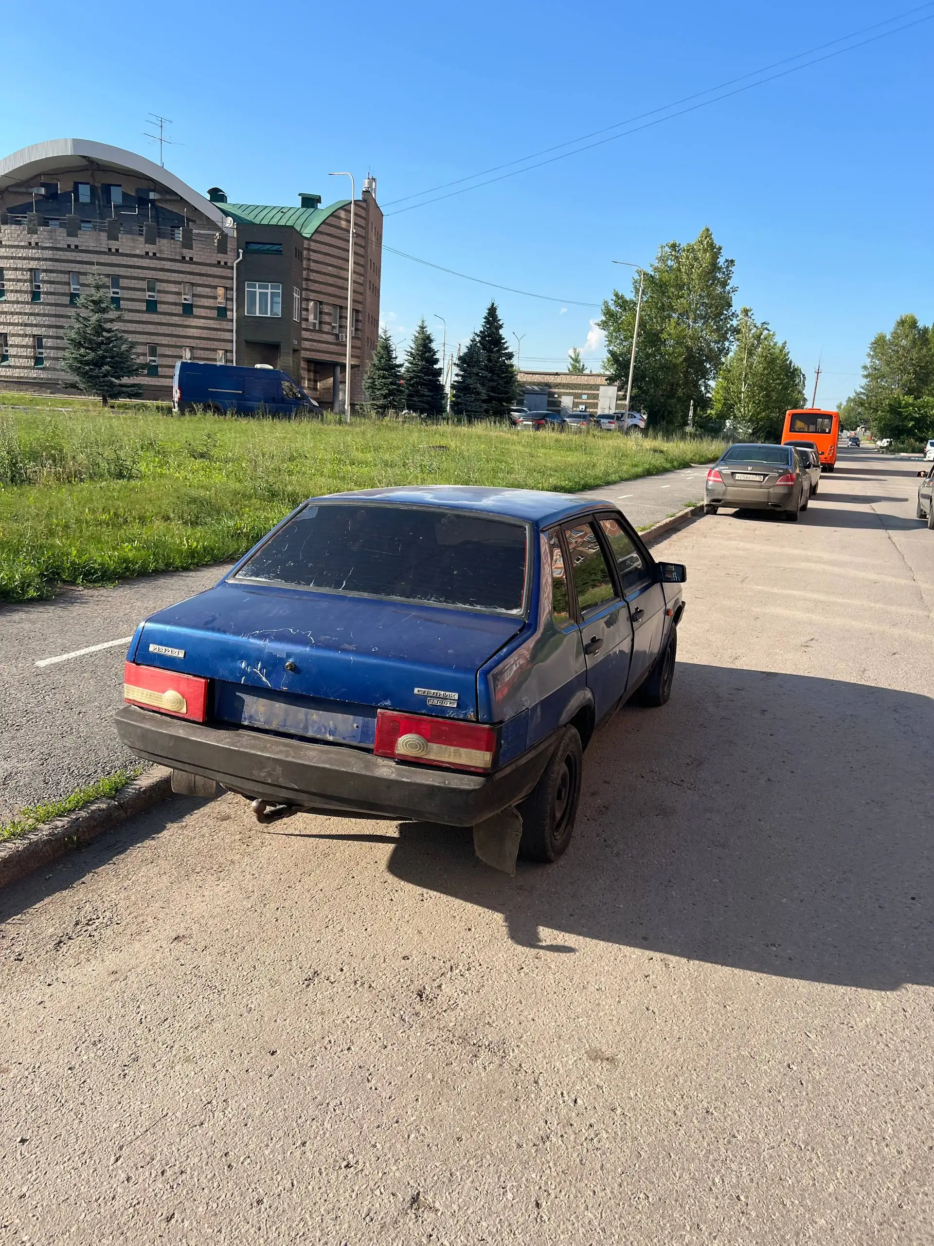 ВАЗ 21099 не запускается 2000 года - Запчасти (Авто) в Неизвестно